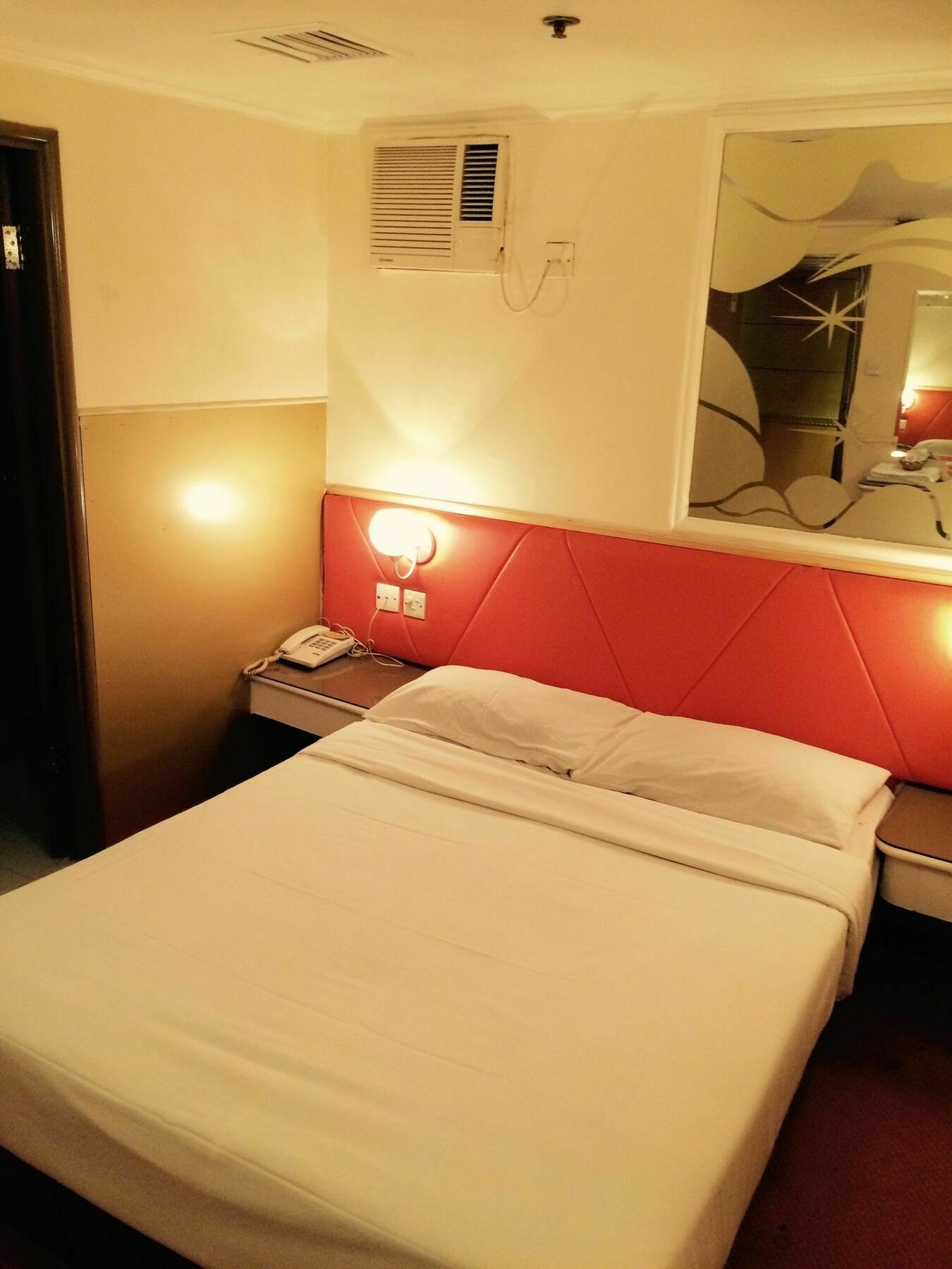 J Hotel Hong Kong Ngoại thất bức ảnh